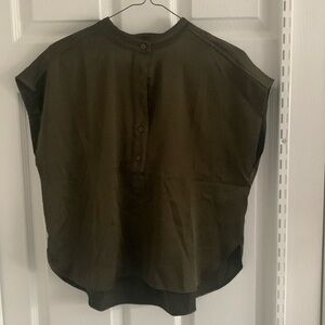 Banana Republic Factory cap sleeve top, size XS